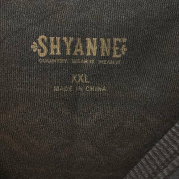 SHYANNE WM brown SHORT SLEEVE horse GRAPHIC BOYFRIEND TEE XXL plus-size - Picture 3 of 16